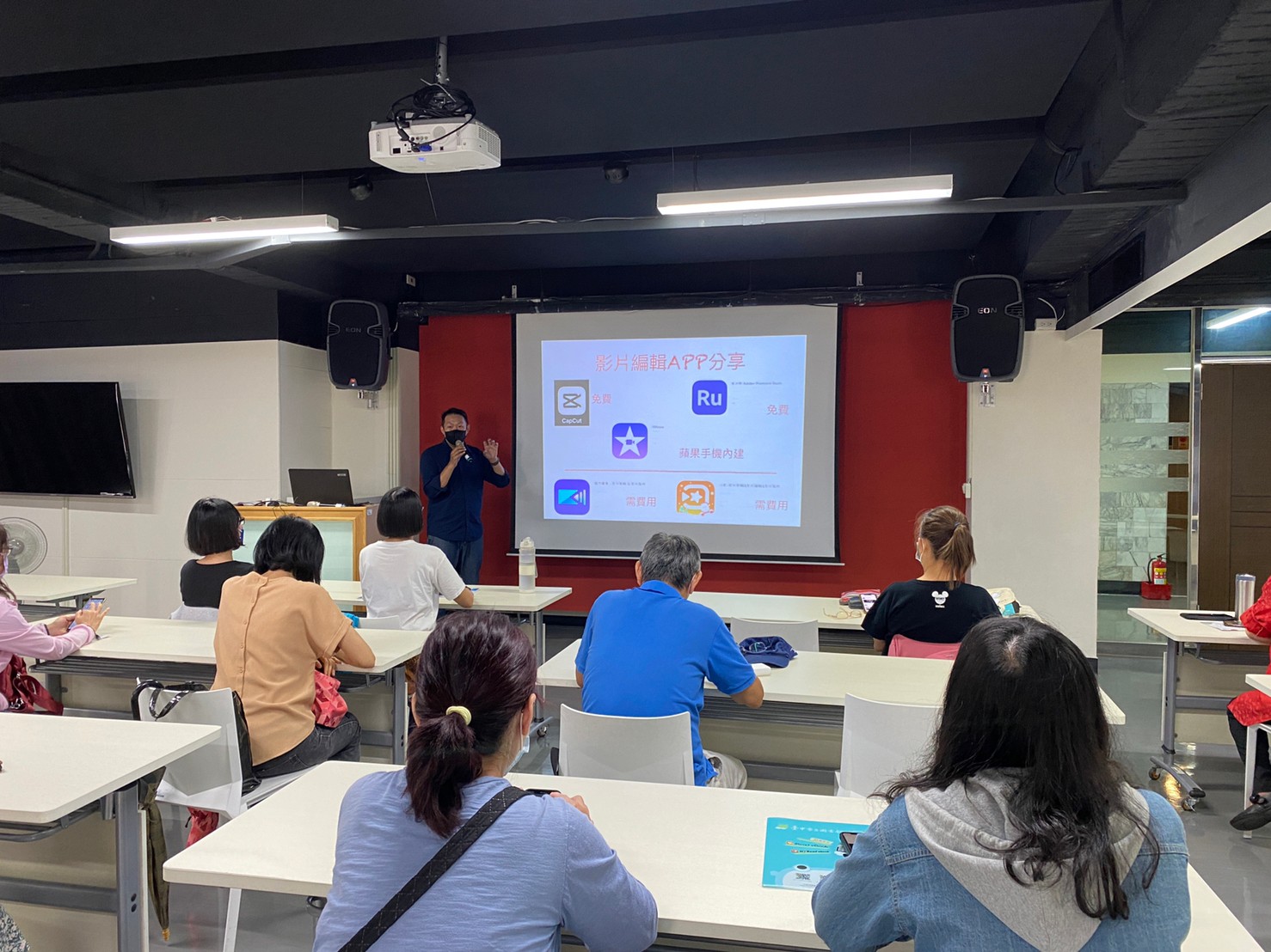 《手機錄影課程》台中市立圖書館2022圖書館e學堂 / 2022台中教學教室孝威